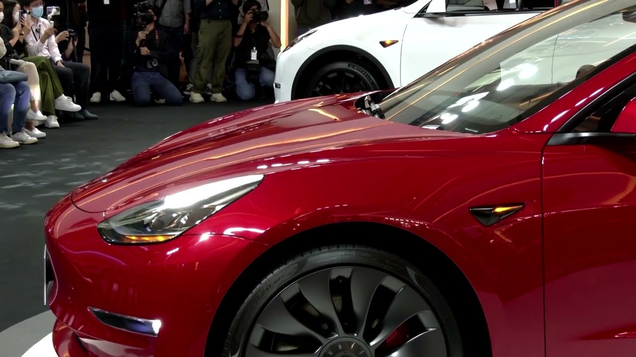 You are currently viewing Information pour les fans : Tesla lance deux véhicules électriques en Thaïlande